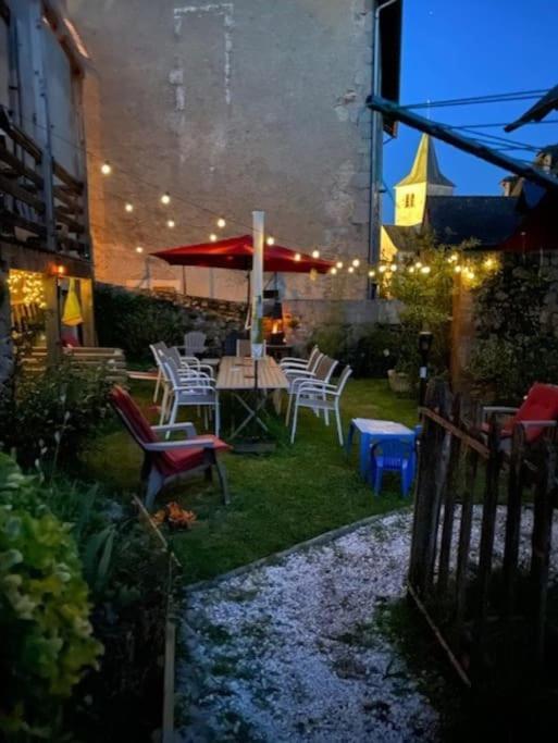 فيلا L'Ancienne Epicerie De Poil المظهر الخارجي الصورة